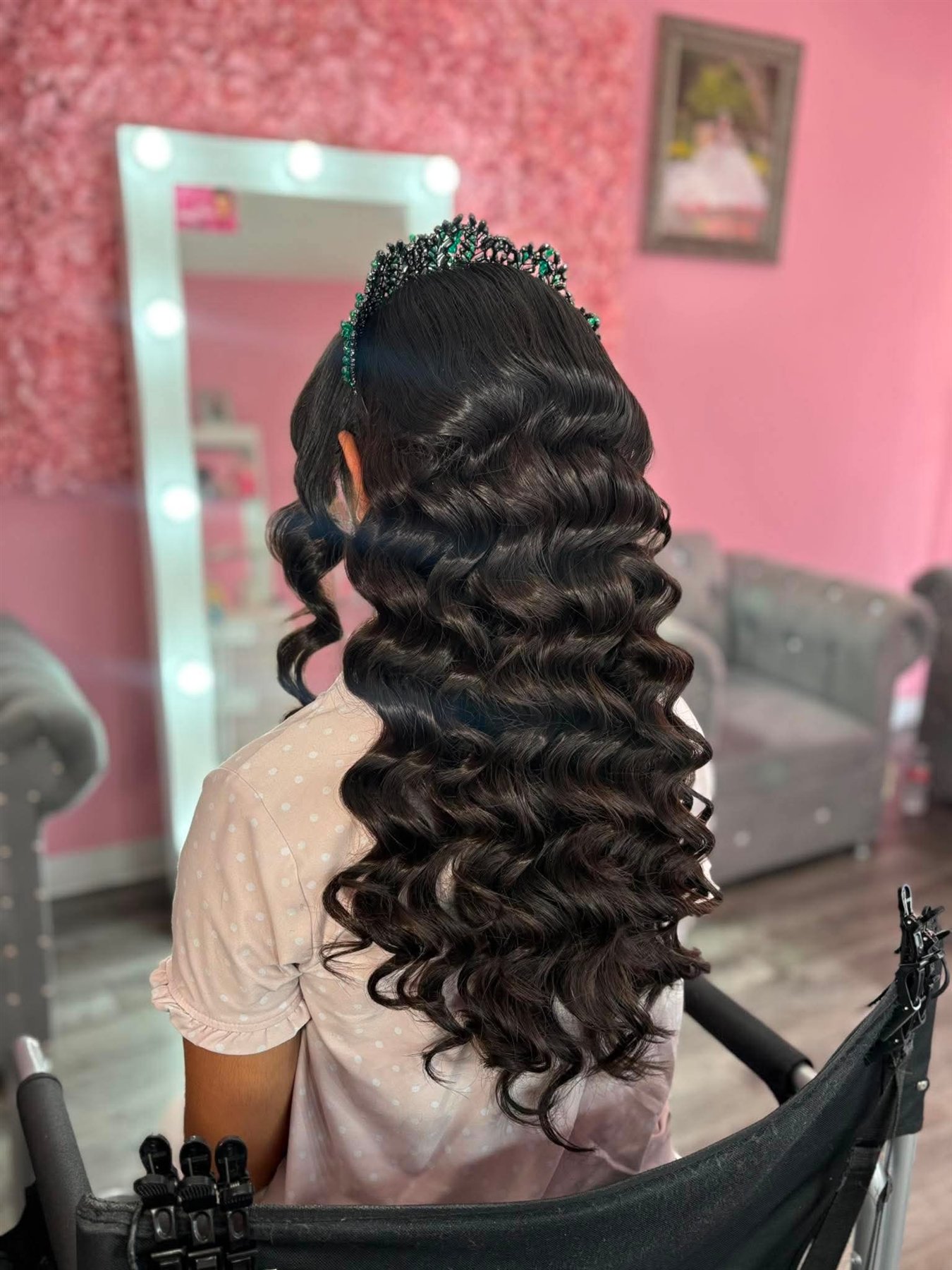 Long curled quinceañera hairstyle by Annika